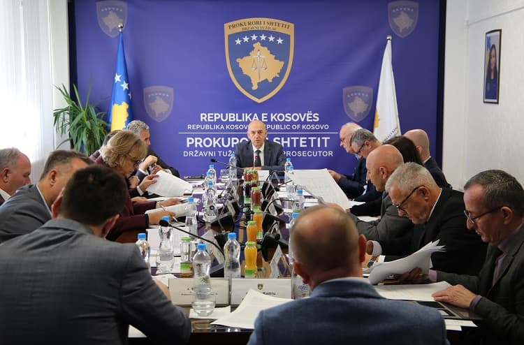 KPK i reagon Kurtit, mohon pretendimet për kryeprokurorin Blerim Isufaj