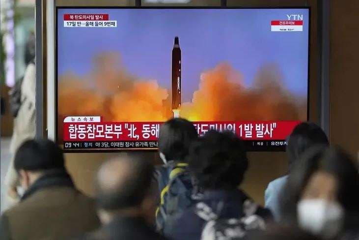 Raketa e re e Koresë Veriore sfidon fqinjët dhe SHBA-në