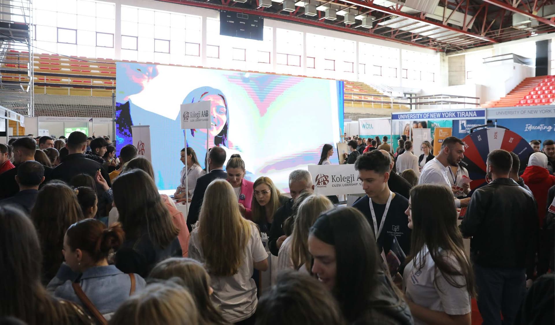 Nis Edicioni i 15-të i Panairit të Edukimit, stendi i Kolegjit AAB ndër më të vizituarit