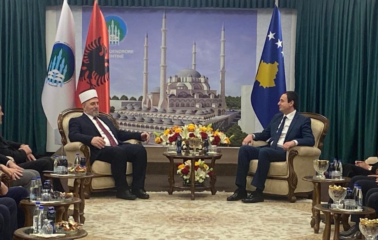 Kurti viziton BIK-un për Fitër Bajram, çmon rolin e tyre për çështjen kombëtare