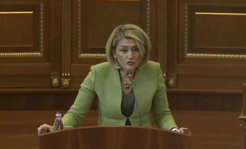 Kusari-Lila për liberalizimin e vizave: Serioziteti i Qeverisë pamundësoi zvarritjen e procesit