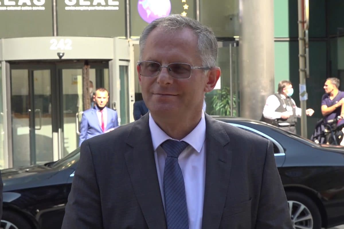 Bislimi udhëton drejt Suedisë, arsye aplikimi për anëtarësim në BE