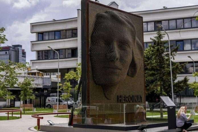 Neser marshohet për Ditën e të Mbijetuarve të Dhunës Seksuale gjatë luftës së fundit në Kosovë