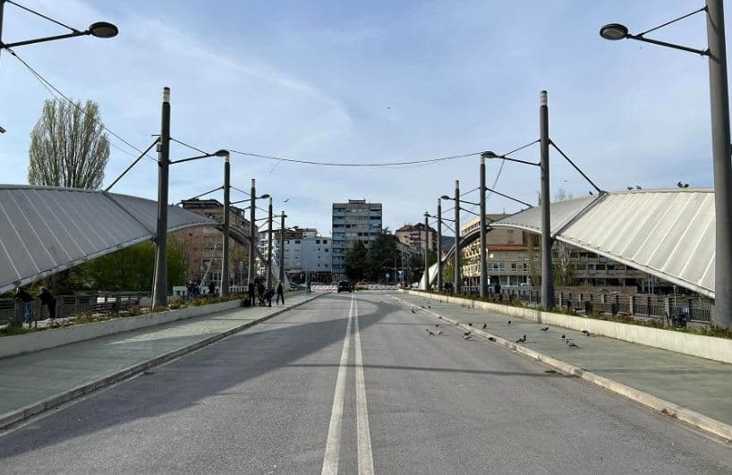 ​Kuvendi Komunal në veri të Mitrovicës kërkon hapjen e urës mbi Ibër