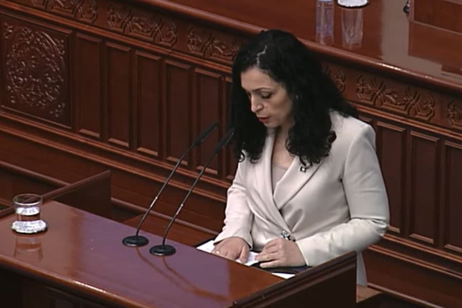 ​Osmani kërkon investime në komunat shqiptare në RMV: Të garantohet përdorimi i shqipes
