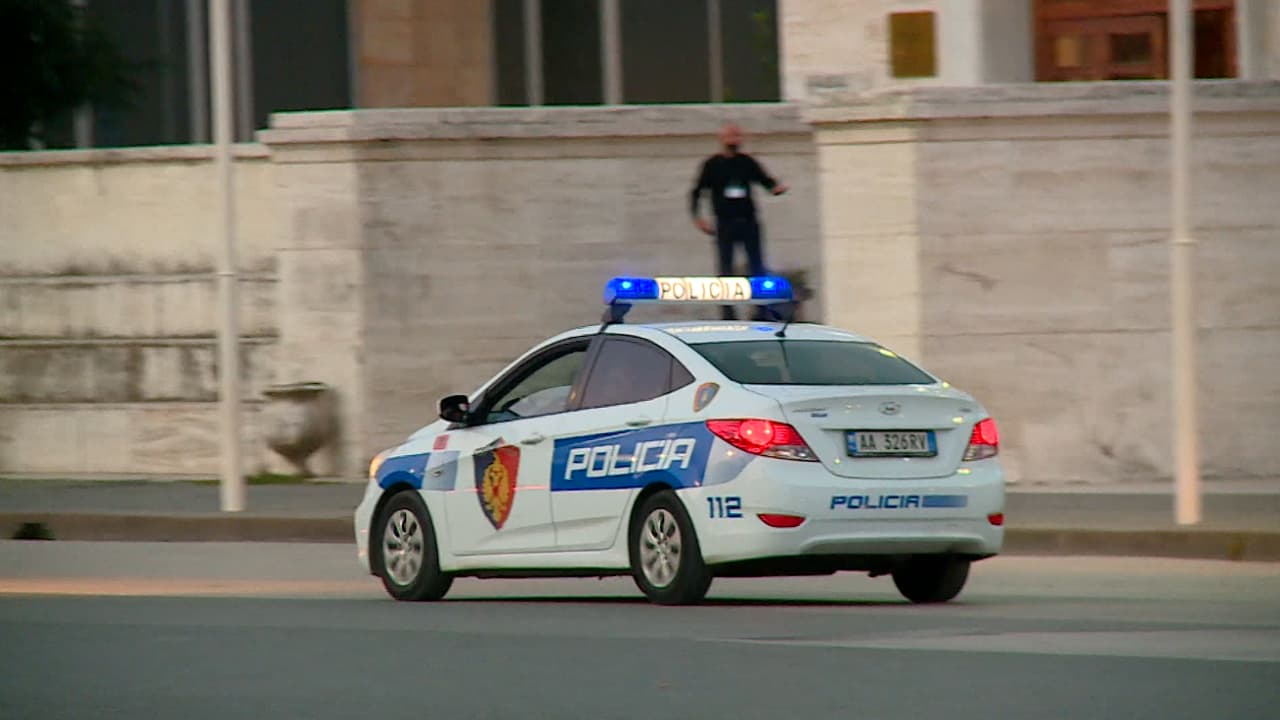 Gjendet pa shenja jete një person te Bulevardi i Ri në Tiranë