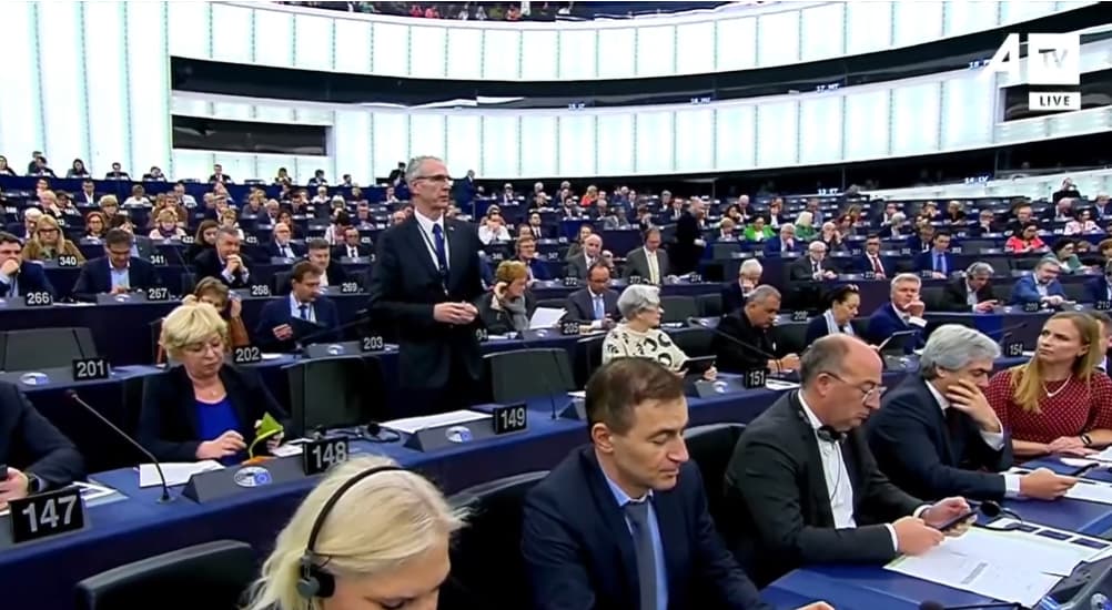 Urime të shumta për Kosovën pas heqjes së regjimit të vizave