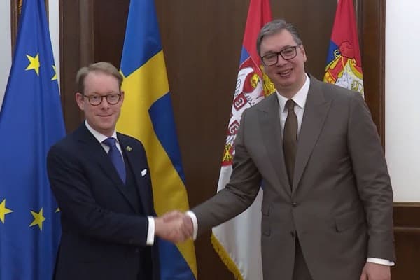 ​Vuçiq: Serbia nuk do të mbështesë anëtarësimin e Kosovës në OKB
