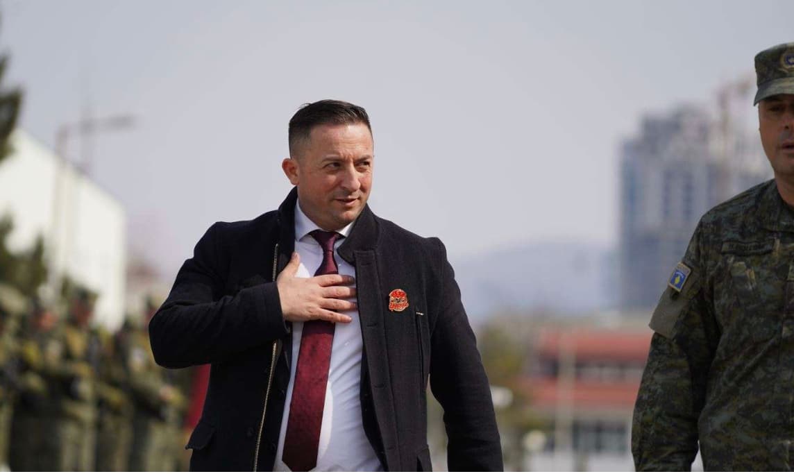 Mehaj konfirmon blerjet e pajisjeve ushtarake: Do ta mbrojmë atdheun e çliruar nga UÇK-ja