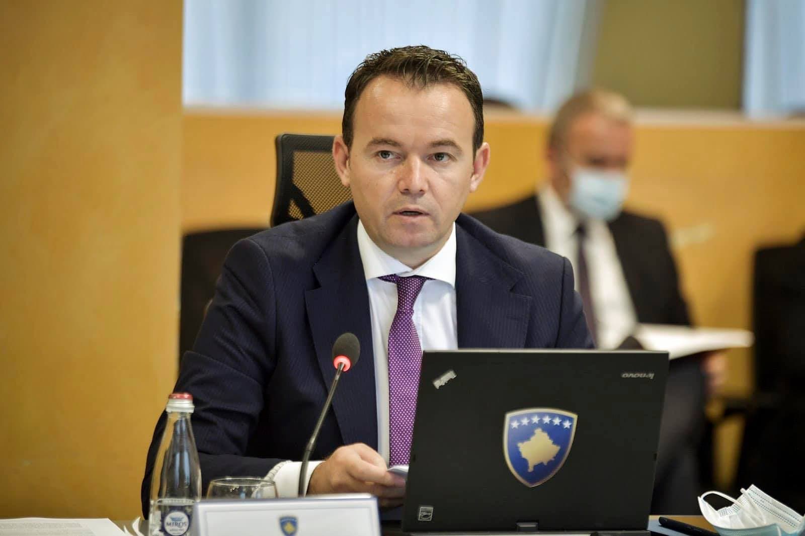 Ministri Peci: Kosova synon integrimin e plotë në vlerat evropiane për të kontribuuar në aspektin ekonomik