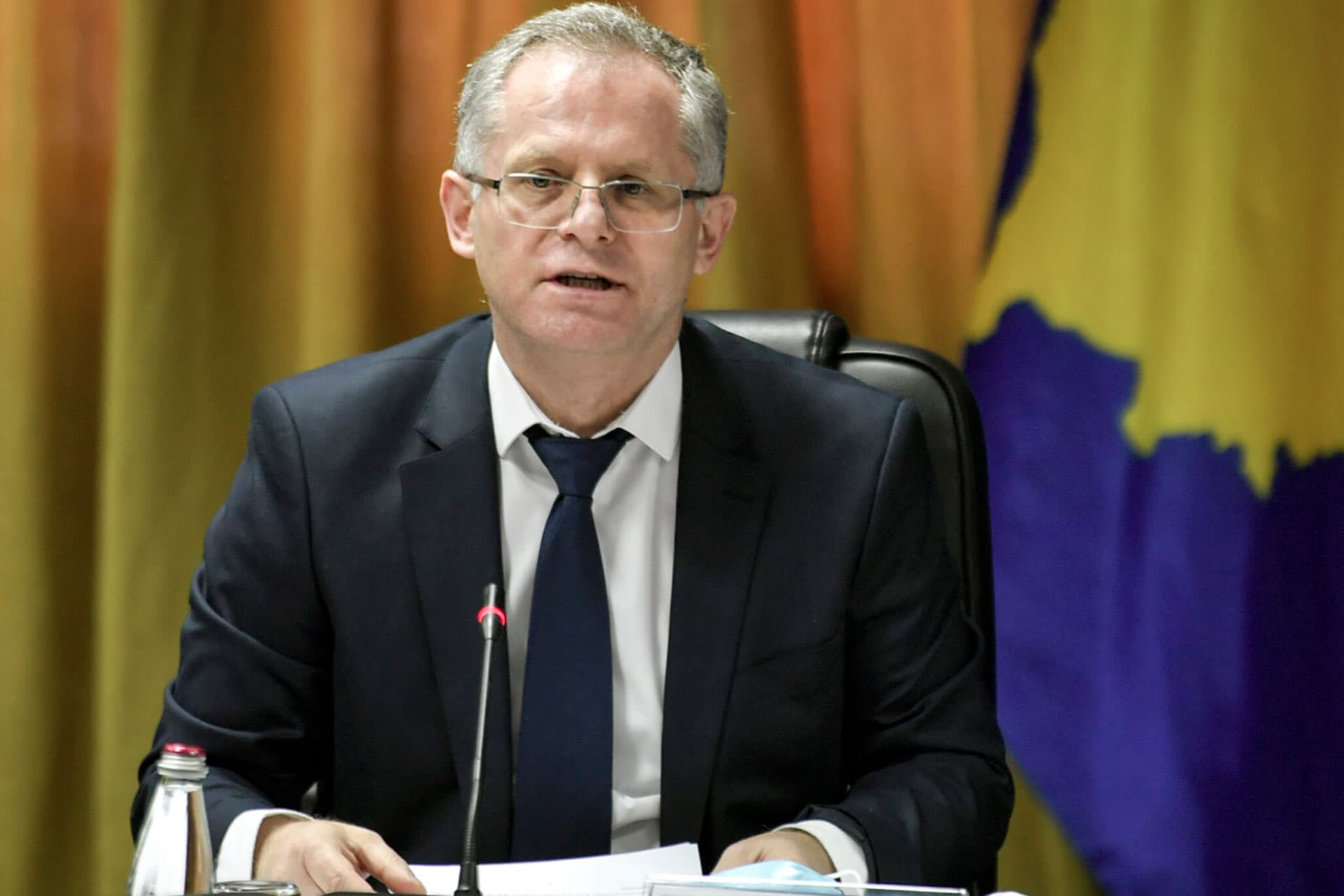 Bislimi thotë se punuan ditë e natë për liberalizim, kundërshtohet nga opozita – i përmendet rasti i Martin Berishajt e KEK-ut