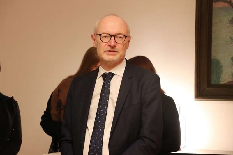 Ambasadori i Francës: Nga marrëveshja e Brukselit palët përfitojnë shumë