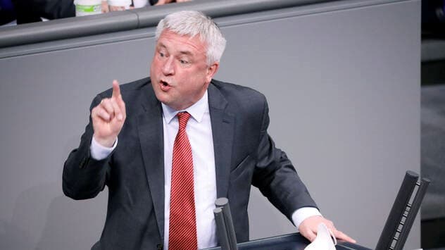 Deputeti gjerman mbështetje Kosovës: Ju keni mbrojtur territorin tuaj!