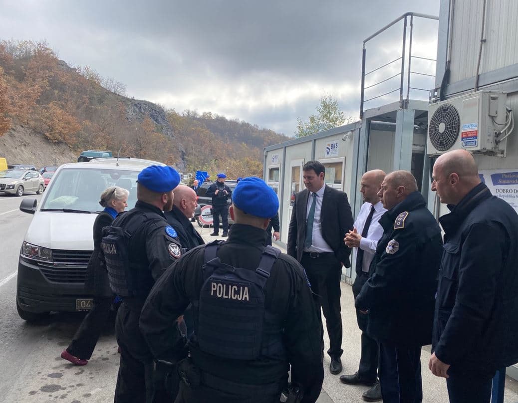 Sarrazin niset drejt veriut