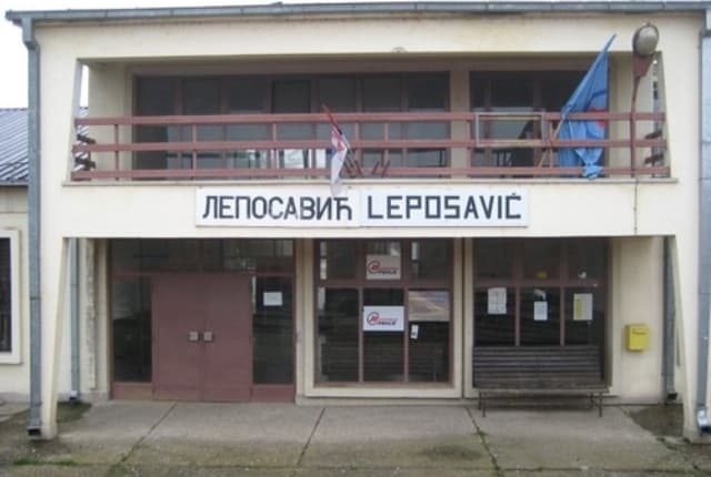Sulmohet fizikisht një person në një kafene në Leposaviq