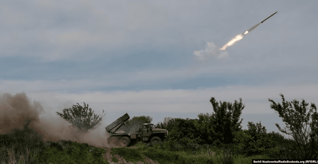 Raportohen sulme me dronë në të gjithë Ukrainën