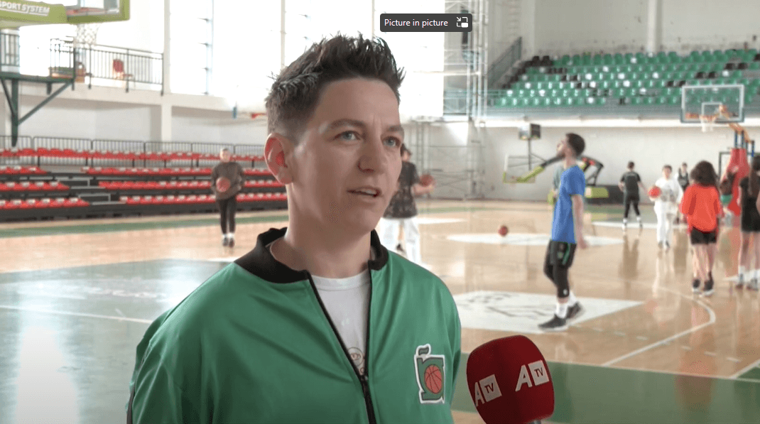 19 vjet basketbolliste nuk u pagua asnjë cent, tani Arta Mustafa në rolin e trajneres