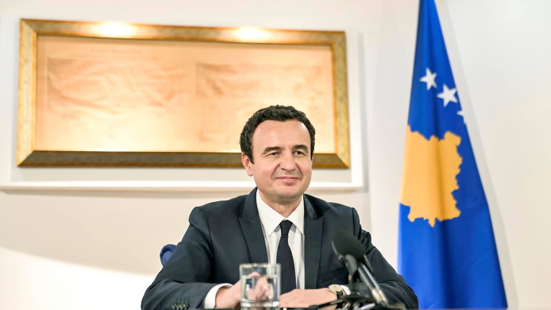 Kurti takon kryetarët e komunave të Kosovës
