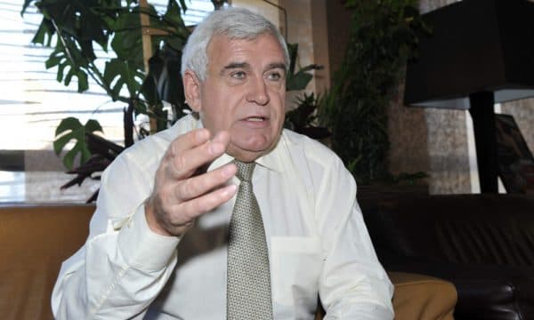 Vllasi: Vuçiqi po i mban peng serbët e veriut