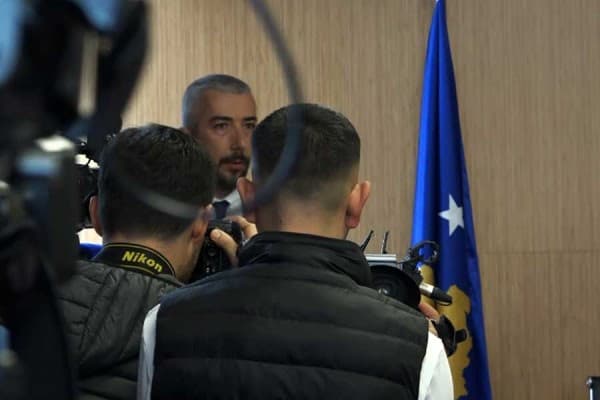 ​Betohet kryetari i ri i Mitrovicës Veriore, Erden Atiq