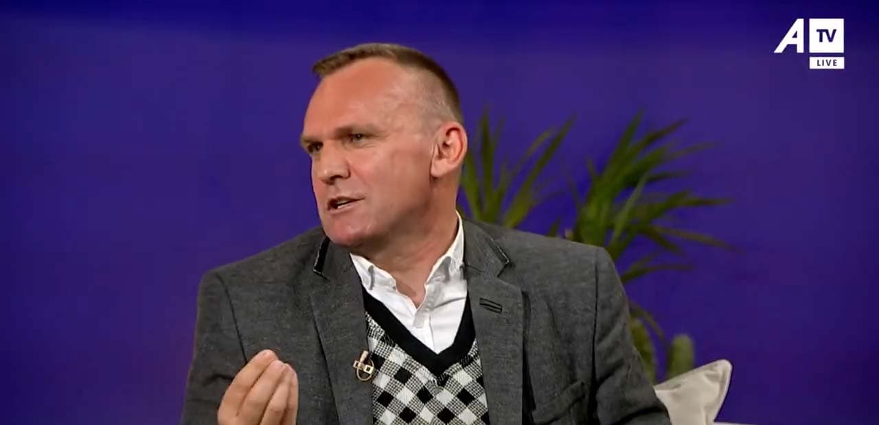 Drenicaku tregon ngjarjen interesante që i ndodhi kur erdhi në Prishtinë, kjo gjë e befasoi atë