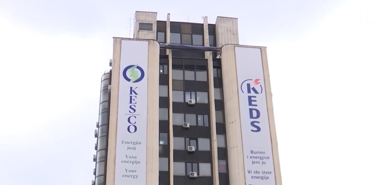 ZRRE gjobitë KEK-un dhe KOSTT-in