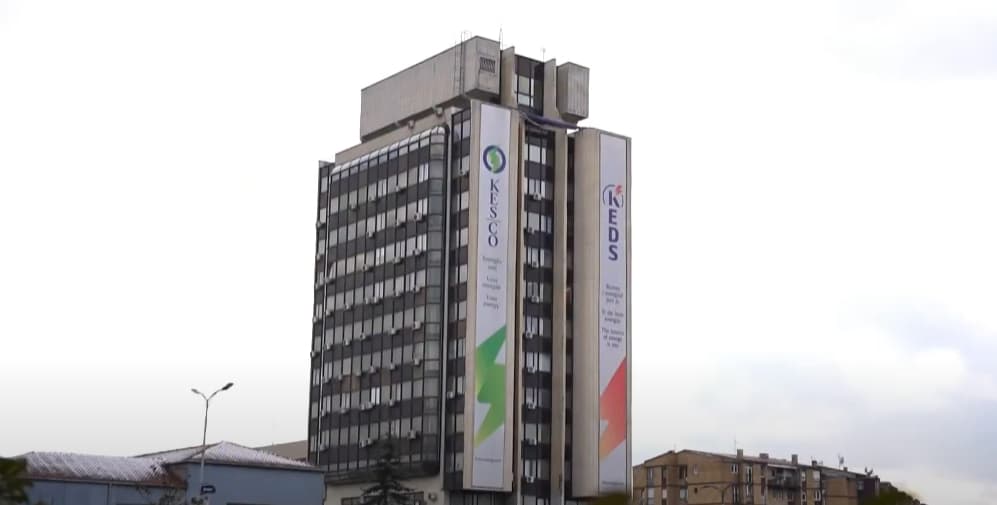 ZRRE-ja shpreson te kushtetuesja kundër kompensimit për rrymën në veri