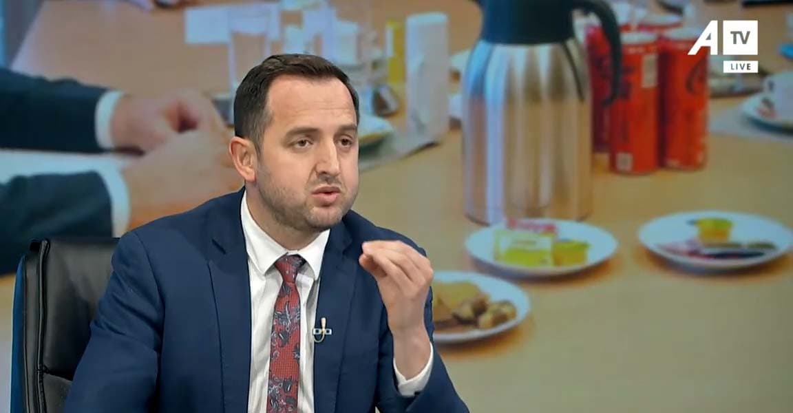 Korenica: Kurti po i qëndron mbrapa asaj që ka thënë, nuk do të ketë Asociacion me kompetenca ekzekutive