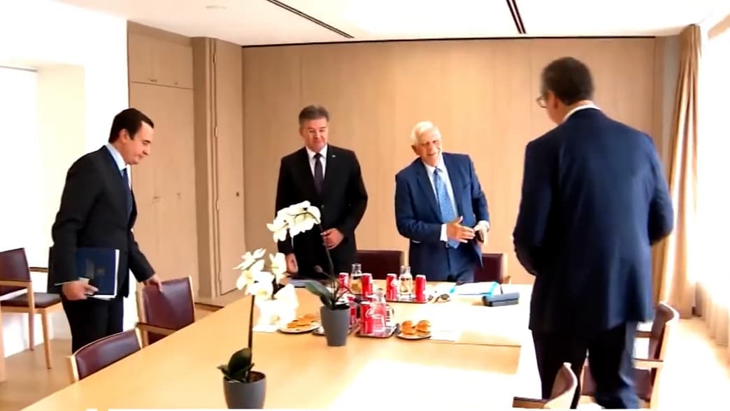 LVV-ja me kritika për Miroslav Lajçak
