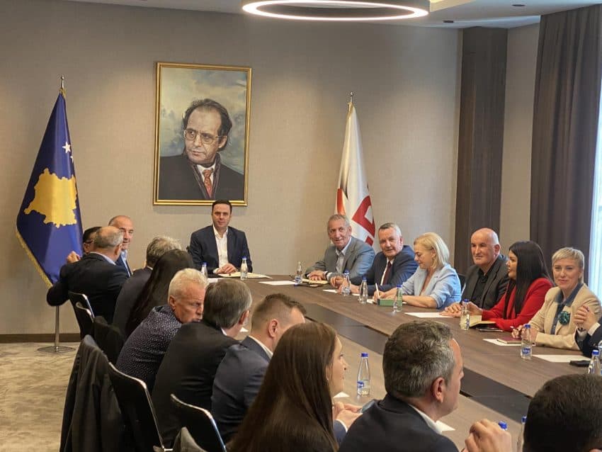Mblidhet LDK-ja, vendos për shpalljen e zgjedhjeve të brendshme