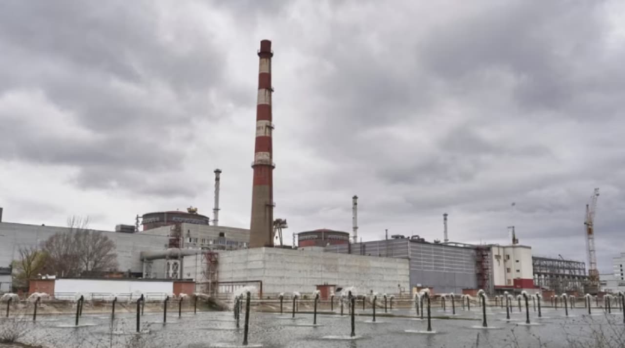 OKB paralajmëron për rrezikun në zonën rreth centralit bërthamor të Zaporizhias