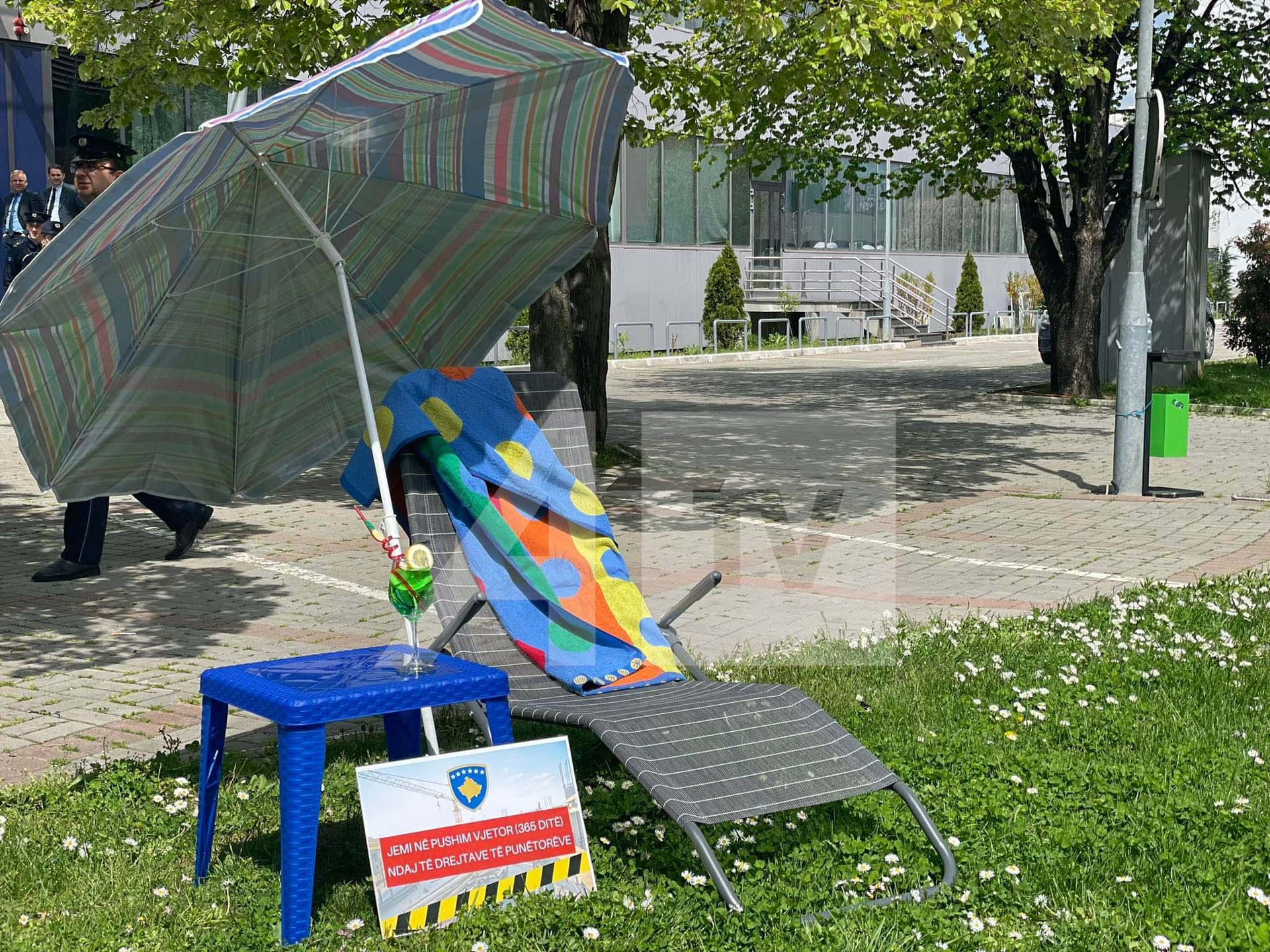 PSD me aksion para Qeverisë për 1 Maj: Jemi 365 ditë në pushim