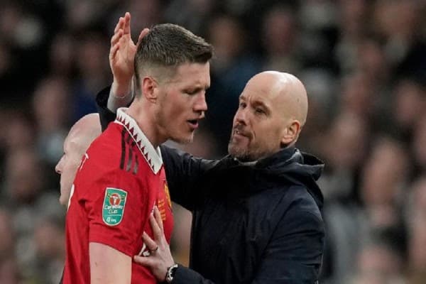 United merr vendimin për Weghorst