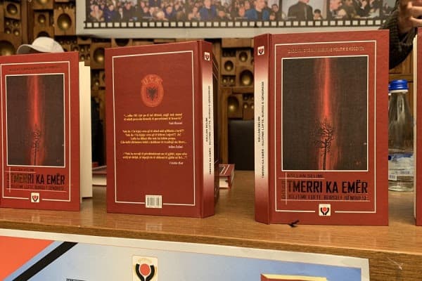 ​Promovohet libri që përshkruan torturat e përjetuara në Burgun e Dubravës