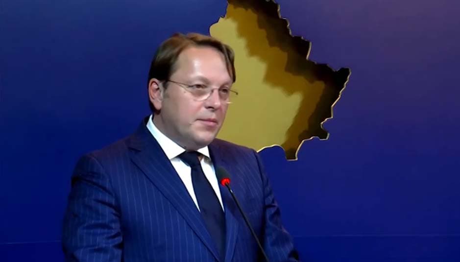 Varhely thotë se Kosova e Serbia duhet t’i zbatojnë marrëveshjet pa vonesë