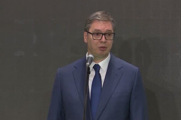 ​Vuçiq për kryetarët në veri: Nuk do t’i pranojmë kurrë