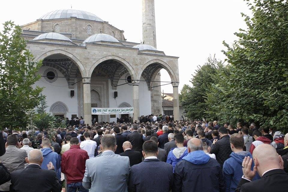 Namazi i Kurban-Bajramit falet të mërkurën në orën 05:38