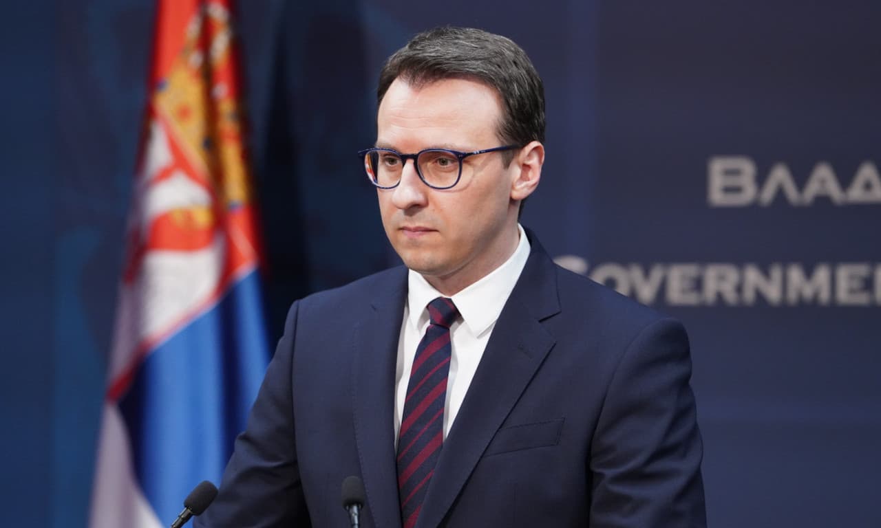 Arrestimi në Leposaviq – Petkoviq: Ai s’kishte faj, e prangosën policë me rroba civile, me veturë me targa KM