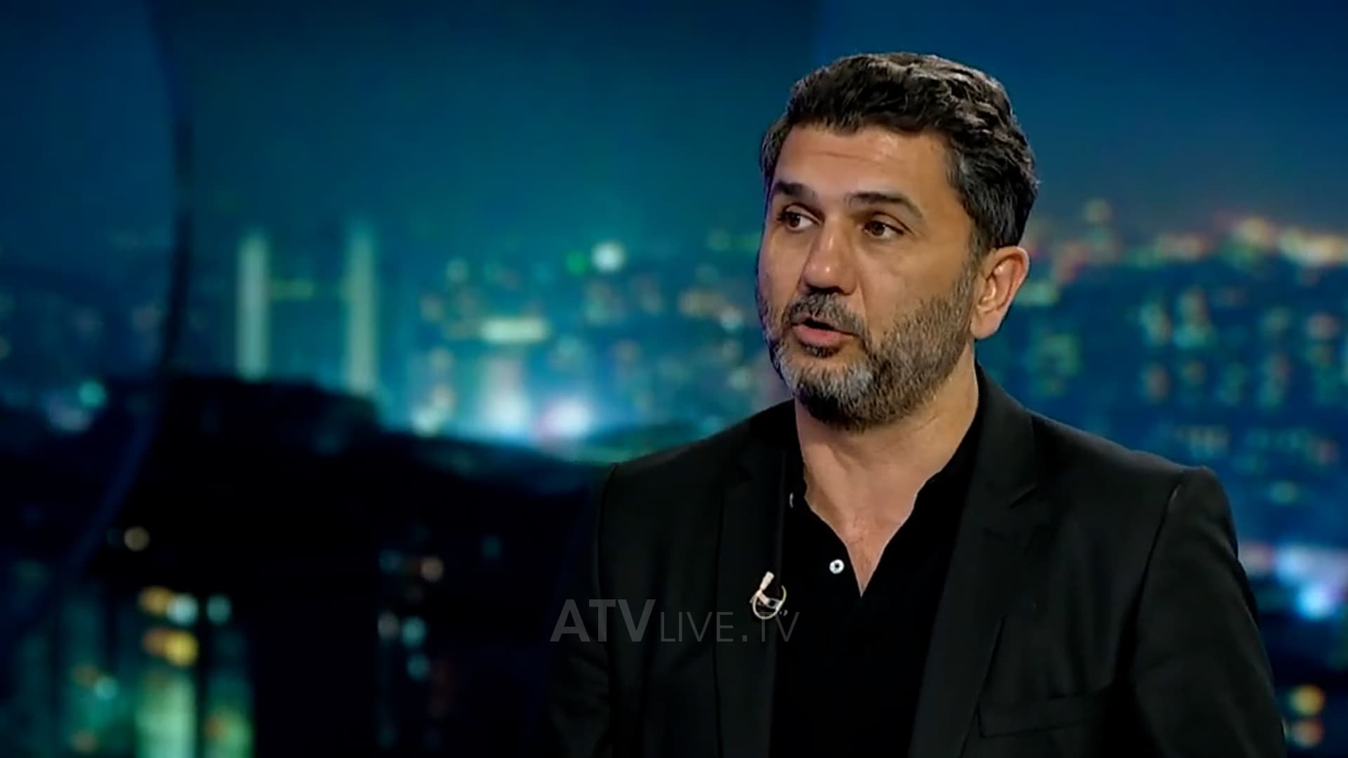 Mulolli: Nuk mund barazohet rasti i policëve të kidnapuar me vandalët serbë që sulmuan KFOR-in dhe gazetarët