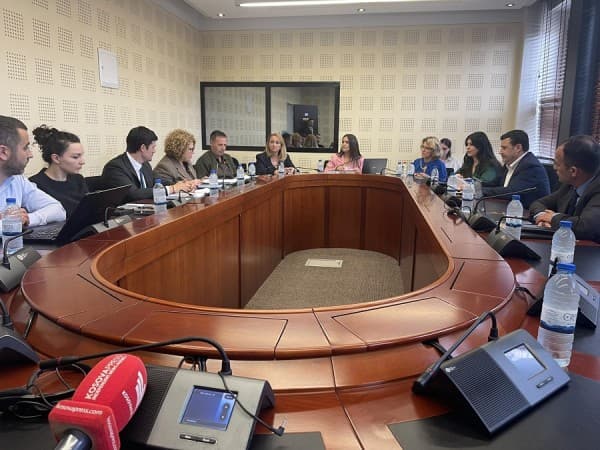 S’ka kuorum, dështon raportimi i ministres Rozeta Hajdari