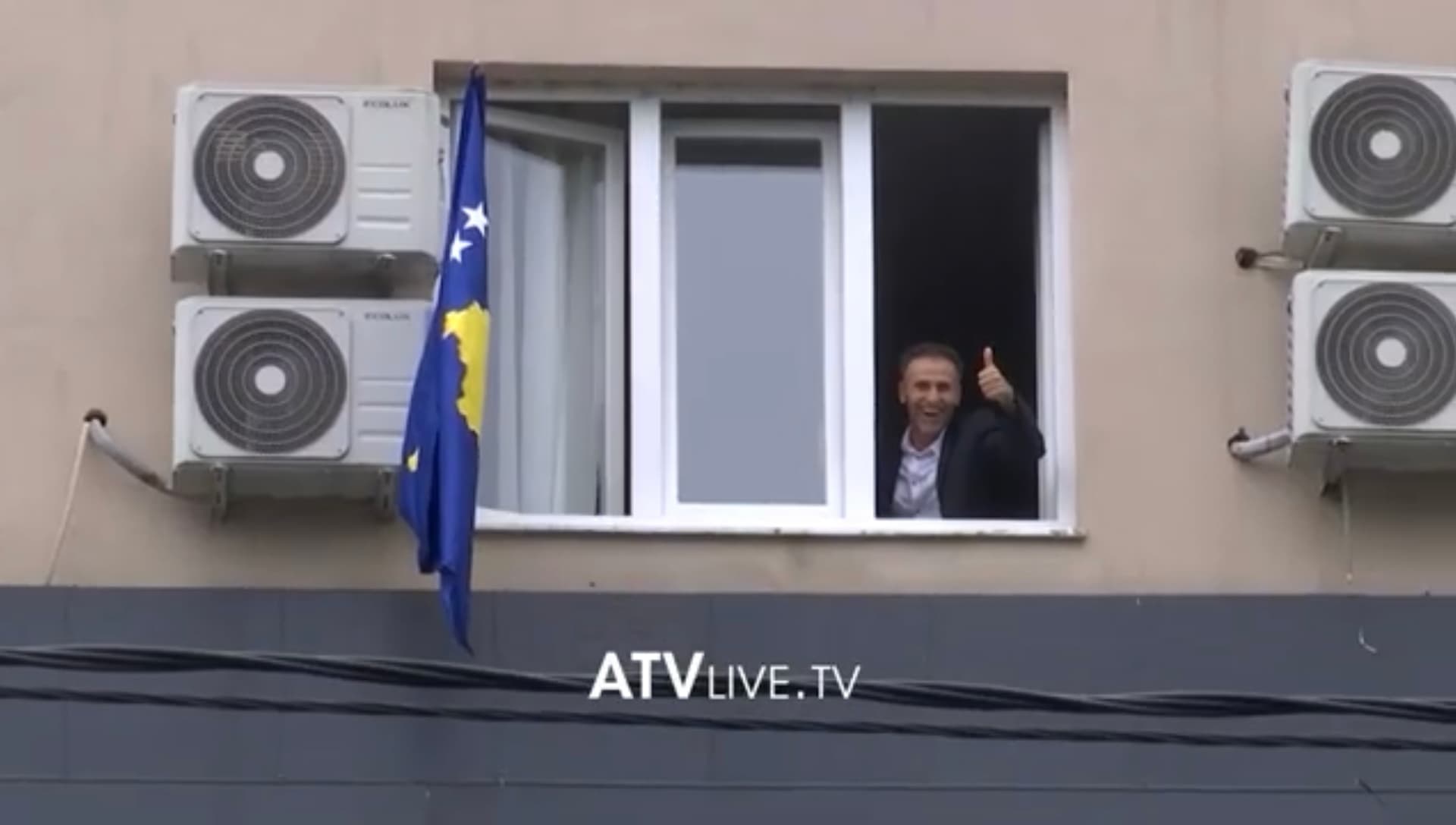 Kryetari, “qëndrestari” i vetëm në komunën e Leposaviqit tash e një javë