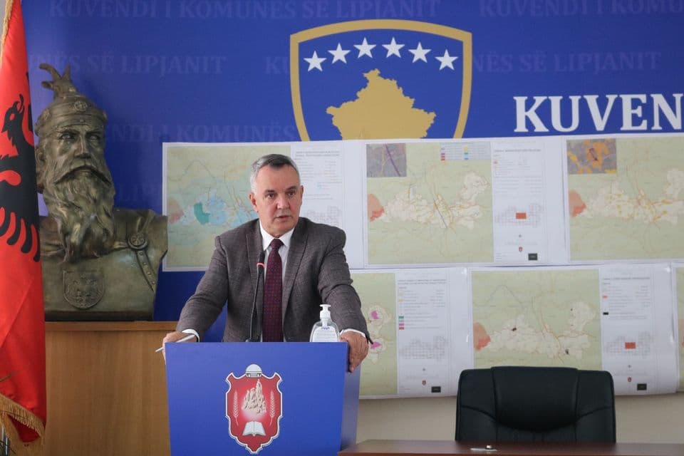 Në prag të Kurban Bajramit, Komuna e Lipjanit dhuron 10 banesa për familjet me asistencë sociale