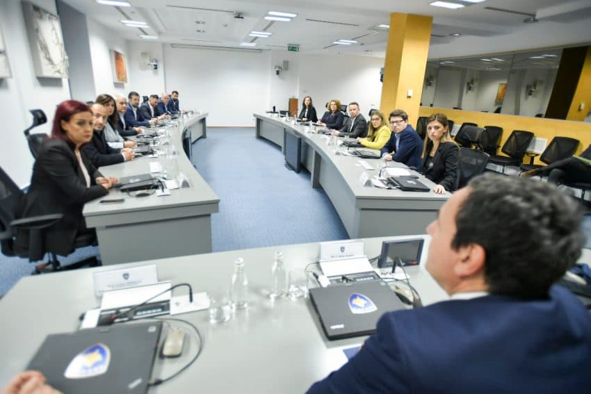 Qeveria propozon dy emra për Bordin e OShP-së