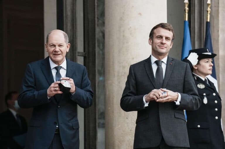 “Le Figaro”: Macron dhe Scholz diskutuan se si Ballkani Perëndimor dhe Ukraina të hynë në BE