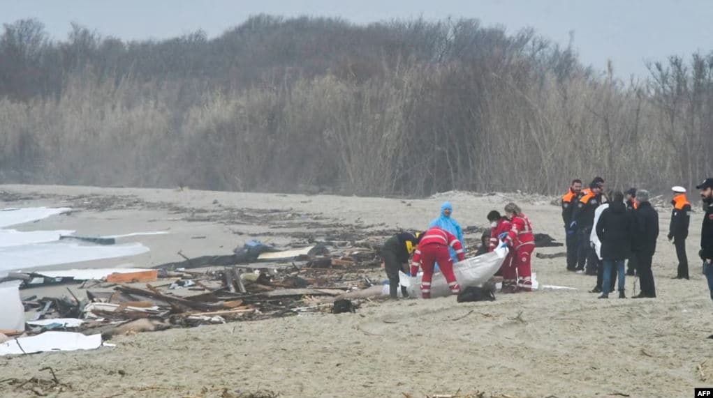 Fundoset anija në Greqi, 78 persona të vdekur dhe qindra të zhdukur
