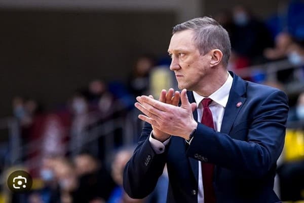 Zyrtare: Urbonas, trajner i KB Prishtinës