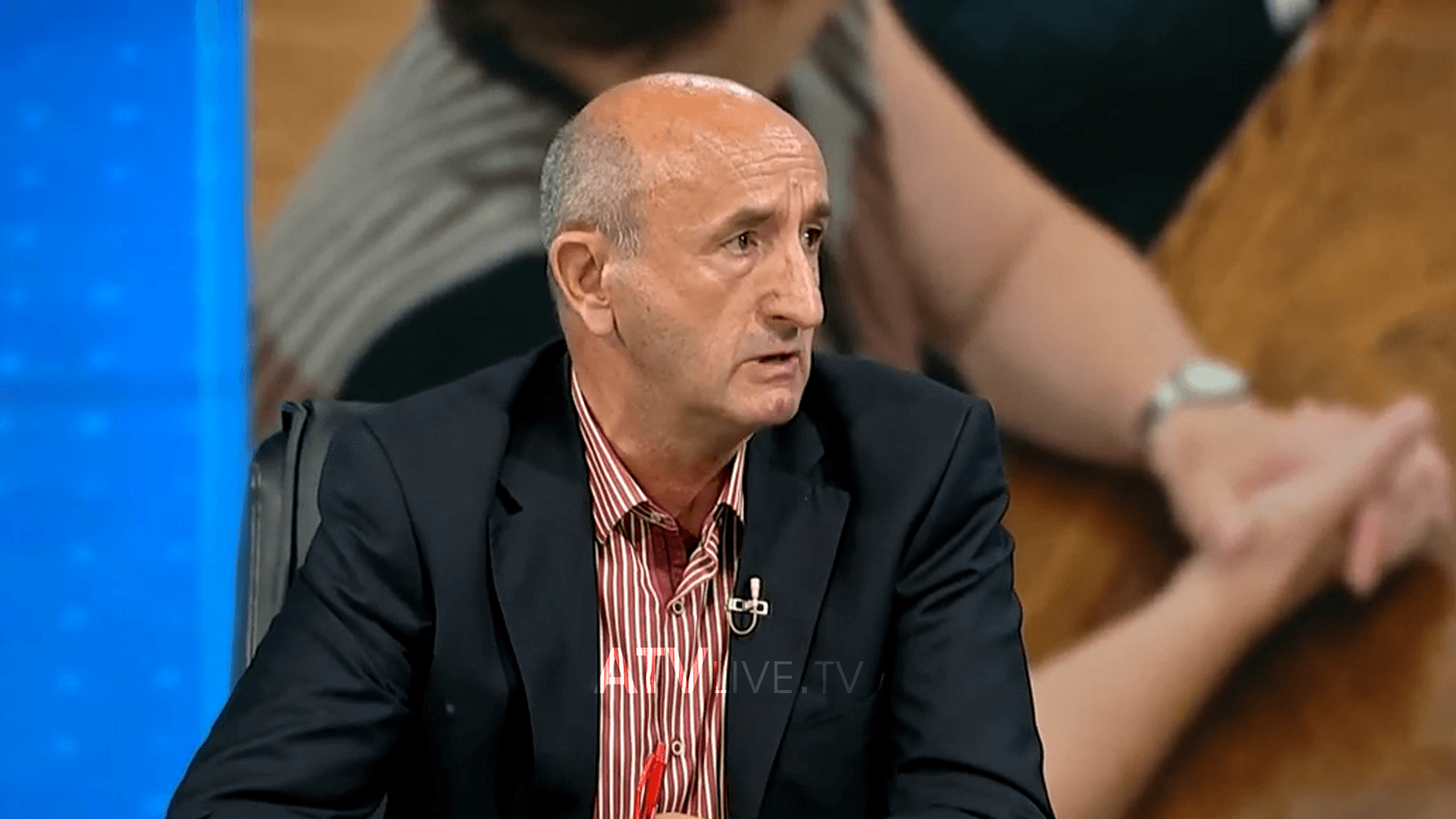 Profesori i të drejtës ndërkombëtare tregon se pse konferenca ndërkombëtare nuk është e mirë