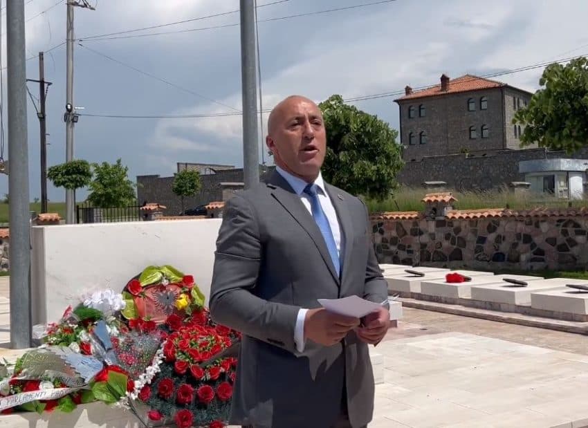 Haradinaj uron ditën e çlirimit: Mirënjohës përjetë UÇK-së dhe NATO-s të udhëhequr nga ShBA-të