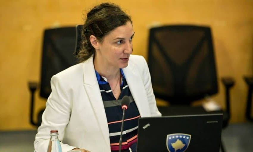Ministrja Rizvanolli po qëndron në Zvicër, do të marrë pjesë Kongresin Botëror të Dhomave të Tregtisë