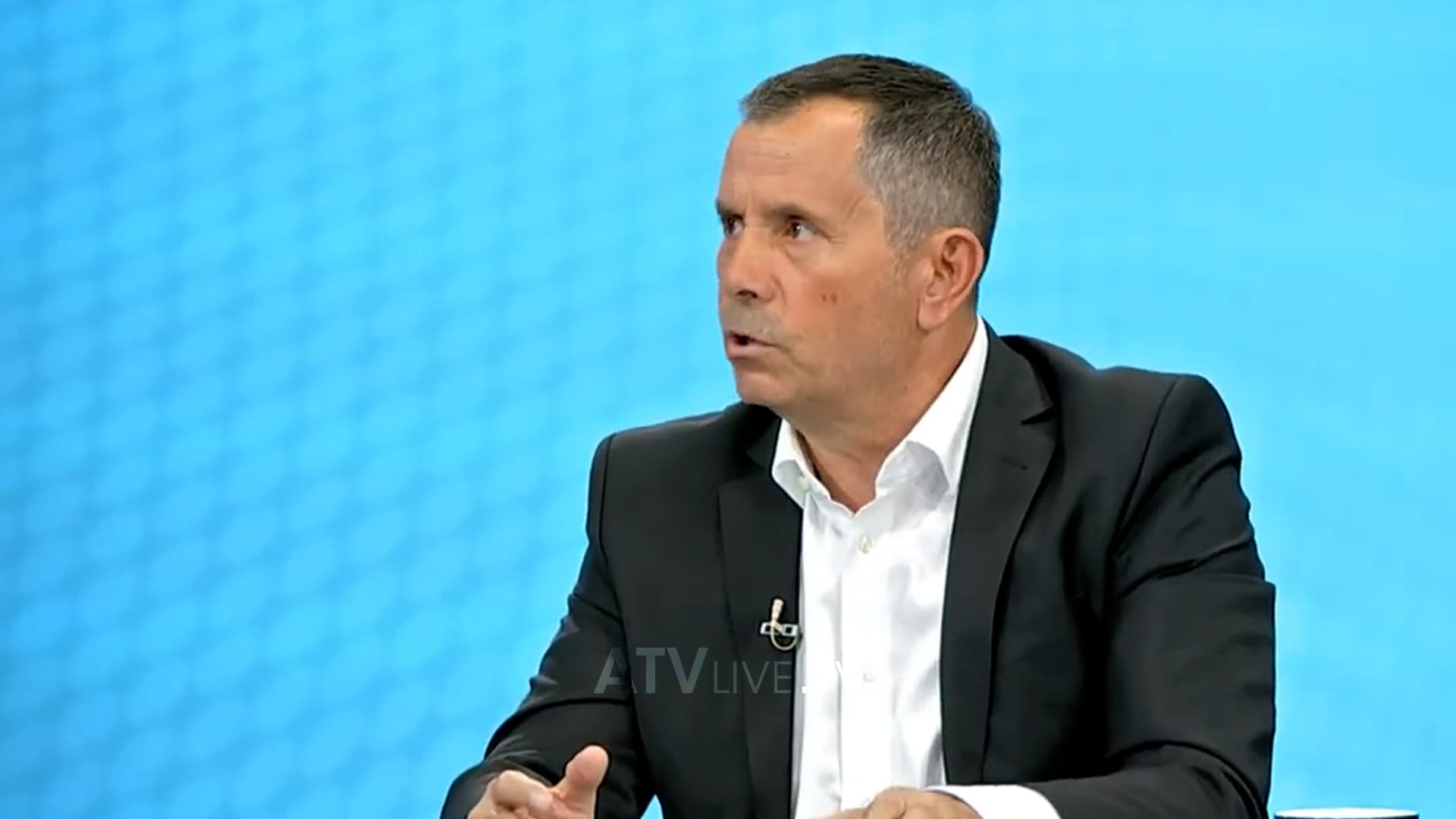Çfarë do të ndodh tani? Gashi: Tani vetëm ka ndodhur, qeveria i ka ndalur mallra serbe